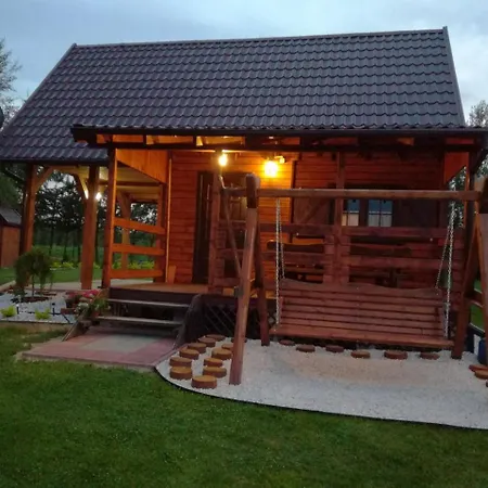 Letniskowy U Mira Lodge *