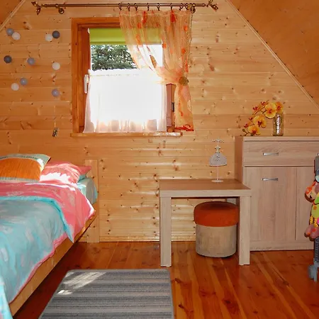 Letniskowy U Mira Lodge Urowo
